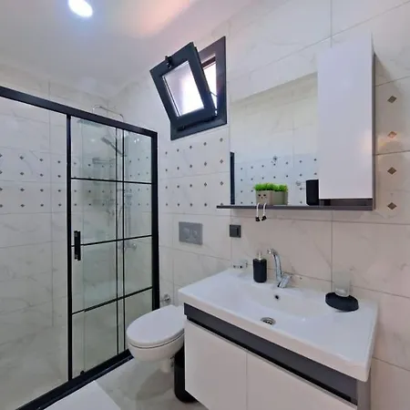فندق Luxurious Scarlett